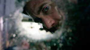 ake gyllenthaal in ambulance