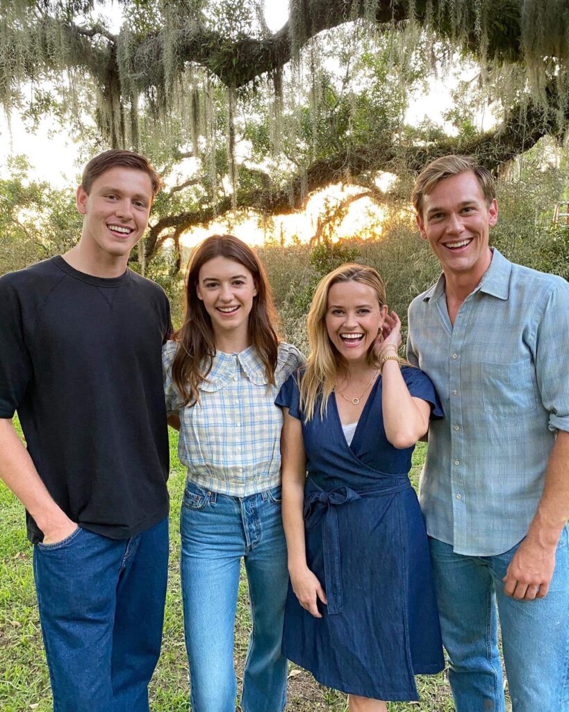 Reese witherspoon with cast in When Crawdads Sing