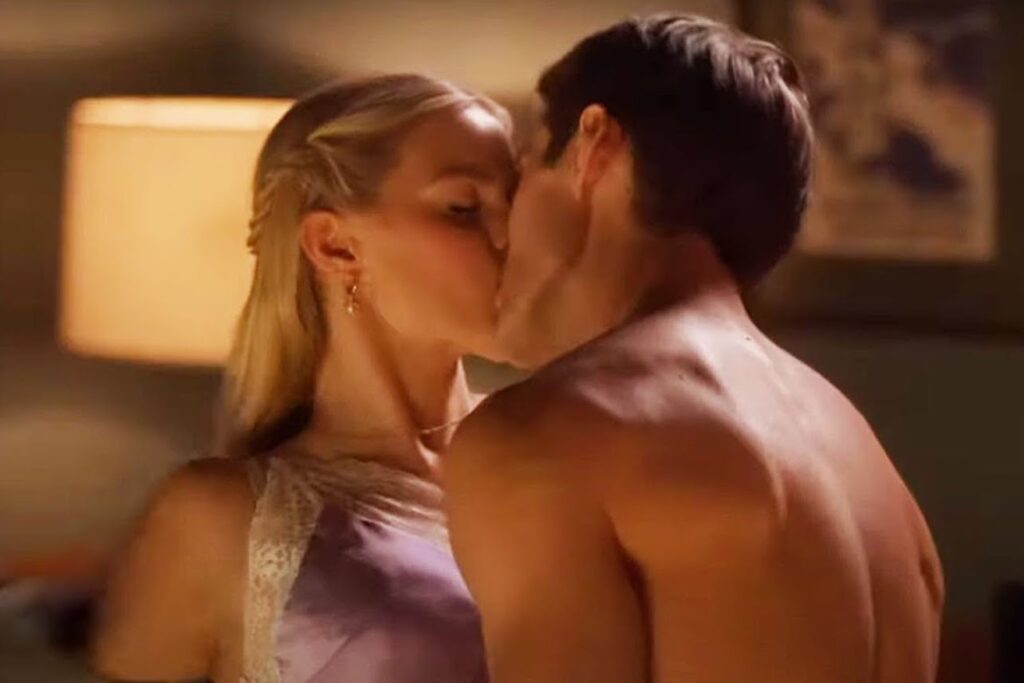 The-Sex-Lives-of-College-Girls Sex Scene with Reneé Rapp As Leighton and James Morosini As Dalton