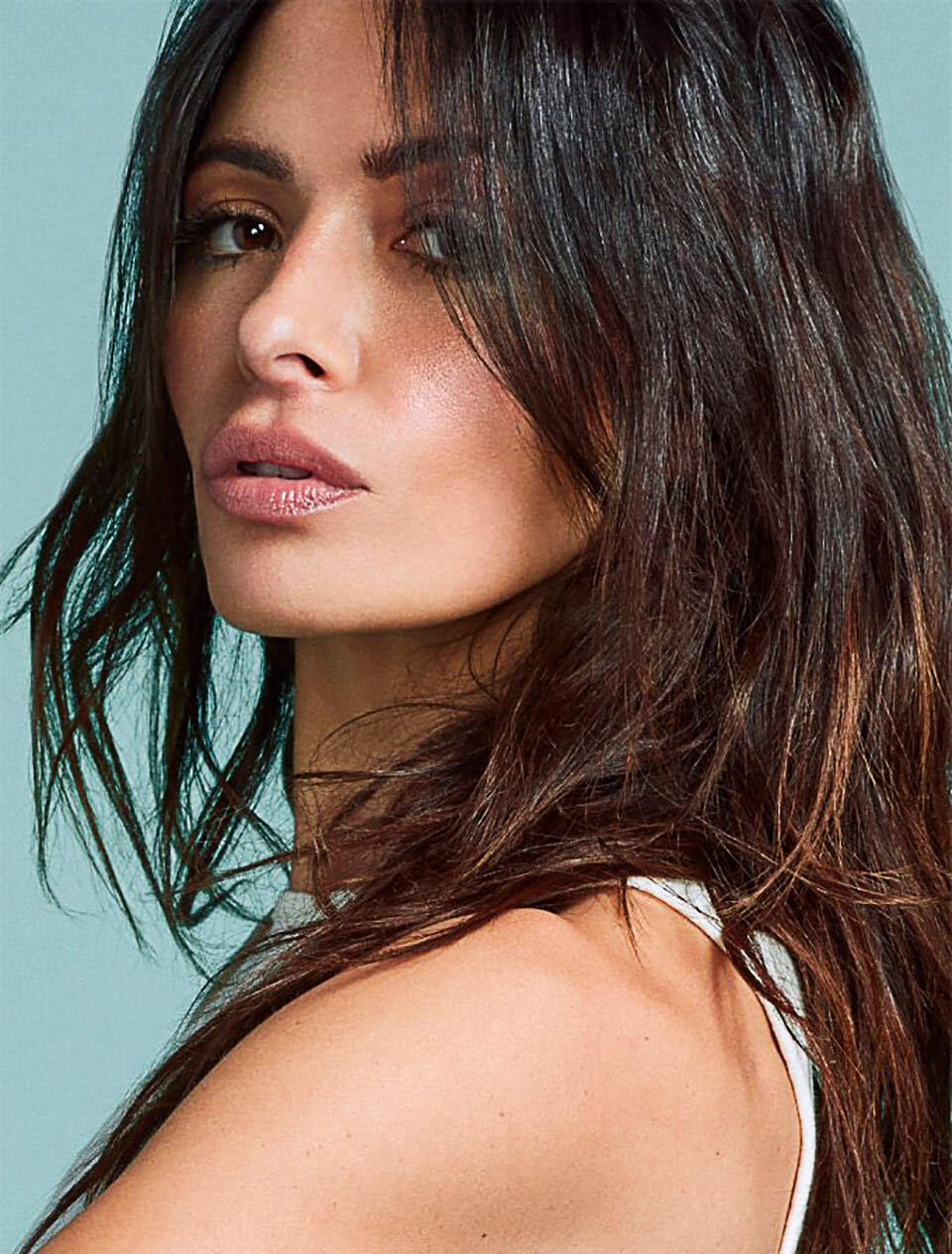 SARAH SHAHI SIDE PROFILE