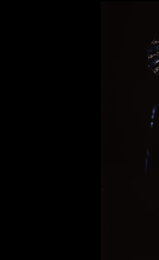 Queen of the Damned, Aaliyah and Stuart Townsend